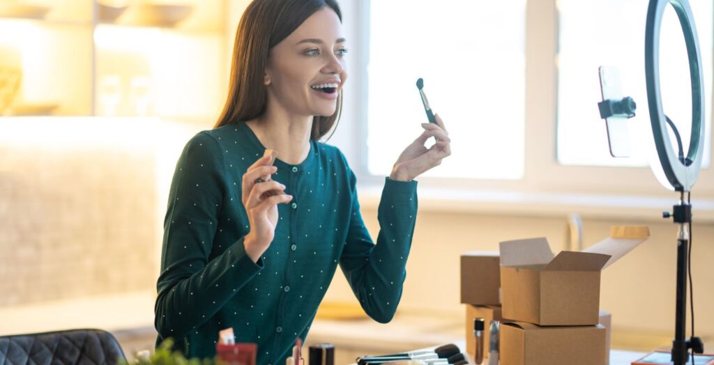 how to Earn Dollars in India